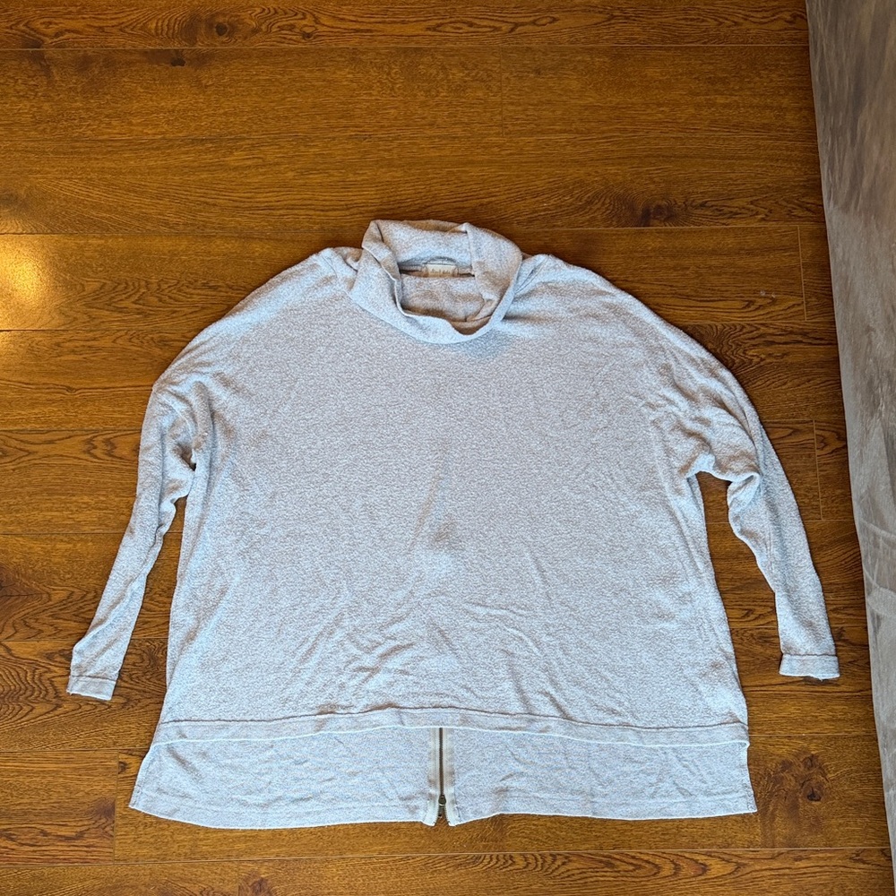 Altar'd State Light Gray Long Sleeve Top